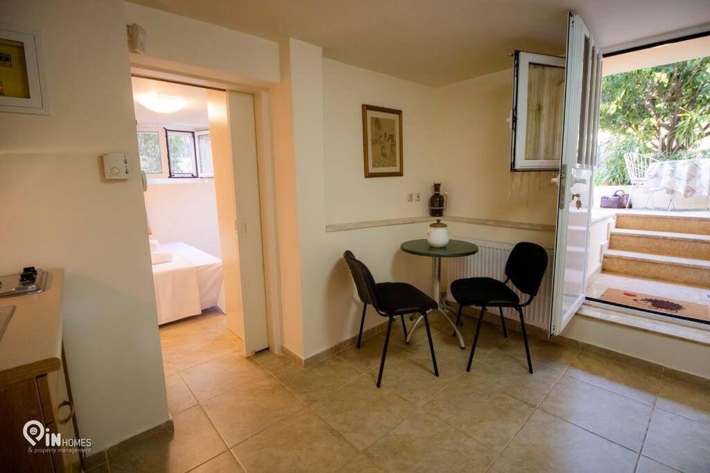Odysseus Cozy Home Néa Mákri Exterior foto